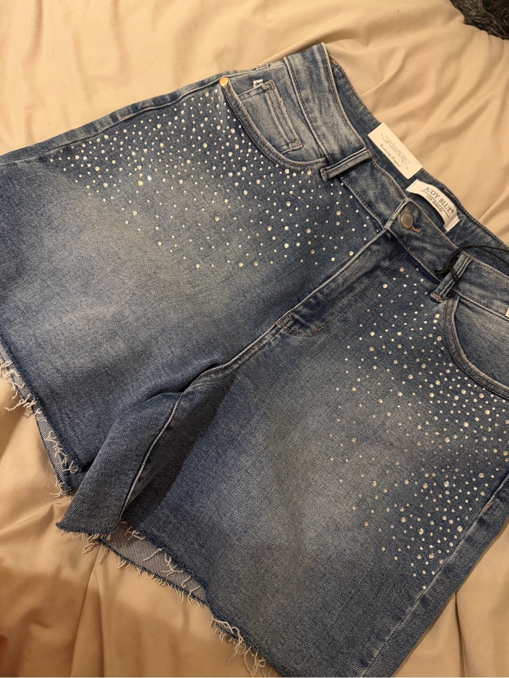 Judy Blue Med wash Denim Shorts with Crystal Studs/rhinestones